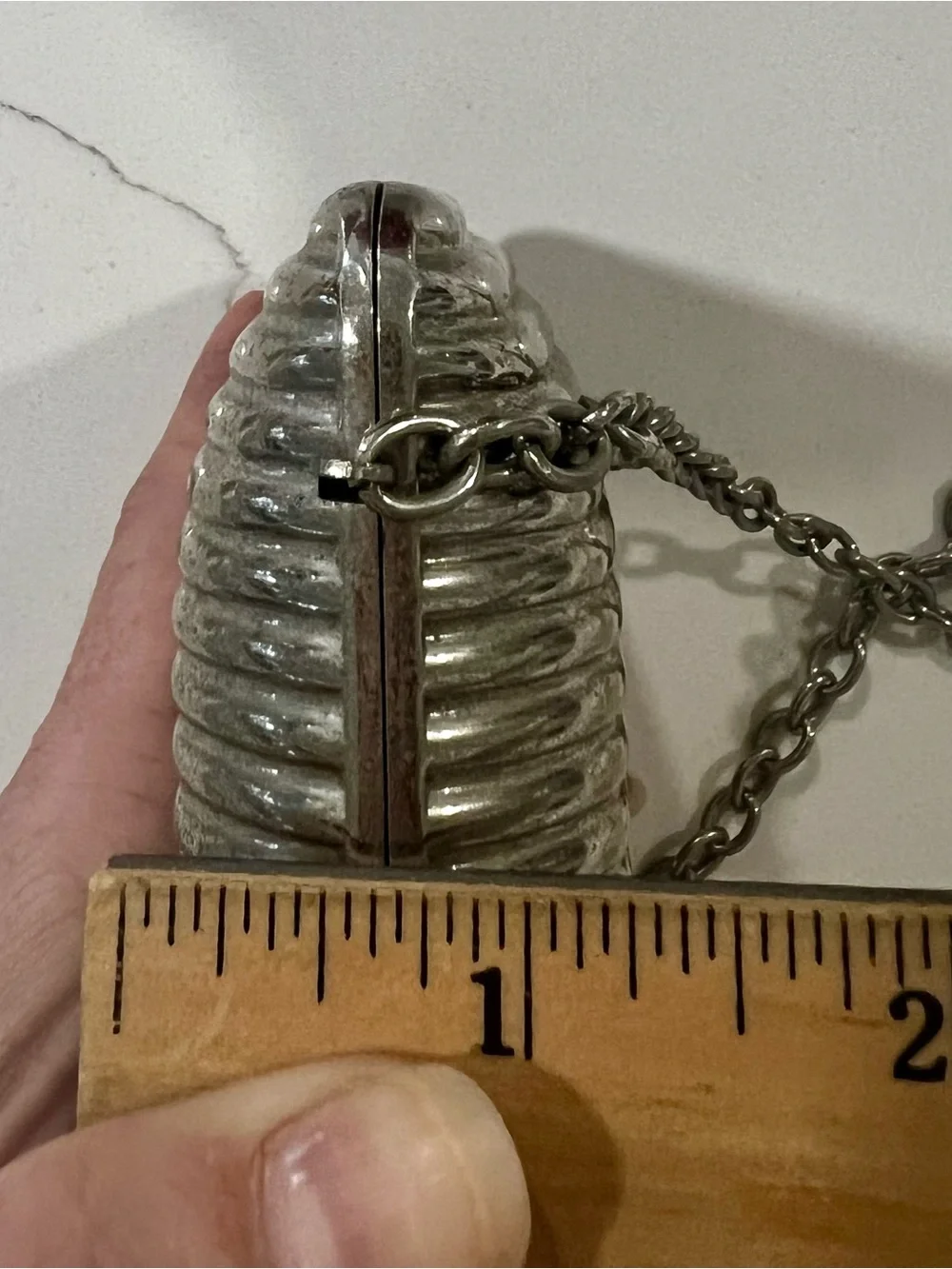 HUSER Silver Steel Hard Case Clutch Evening Bag Ribbed Chain Strap Crystal Clasp